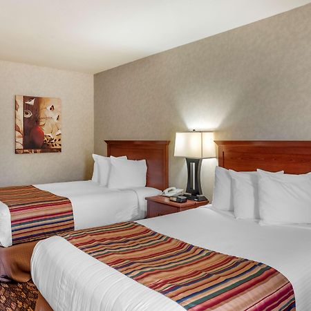 Best Western Sherwood Inn Clarksville Buitenkant foto