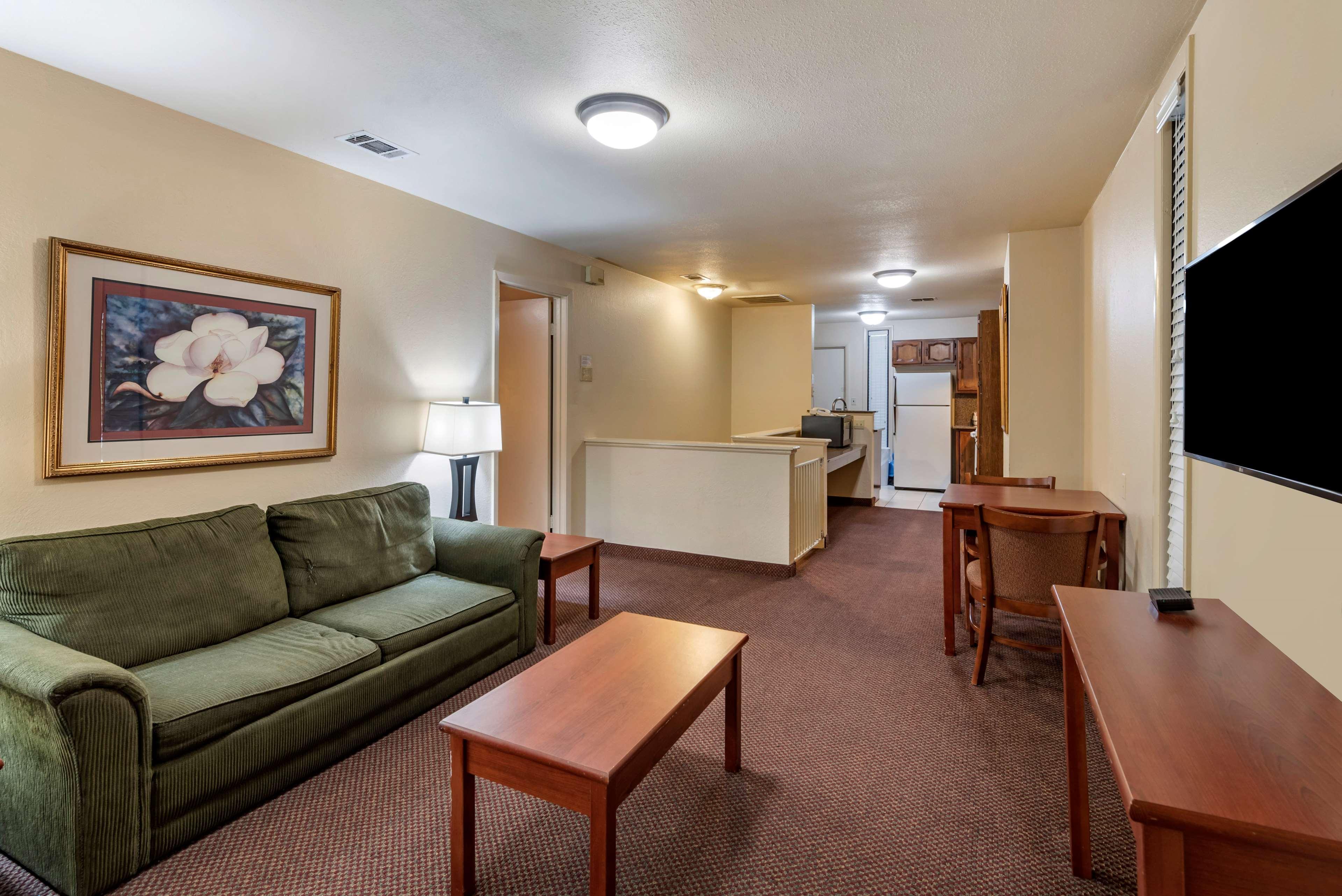 Best Western Sherwood Inn Clarksville Buitenkant foto