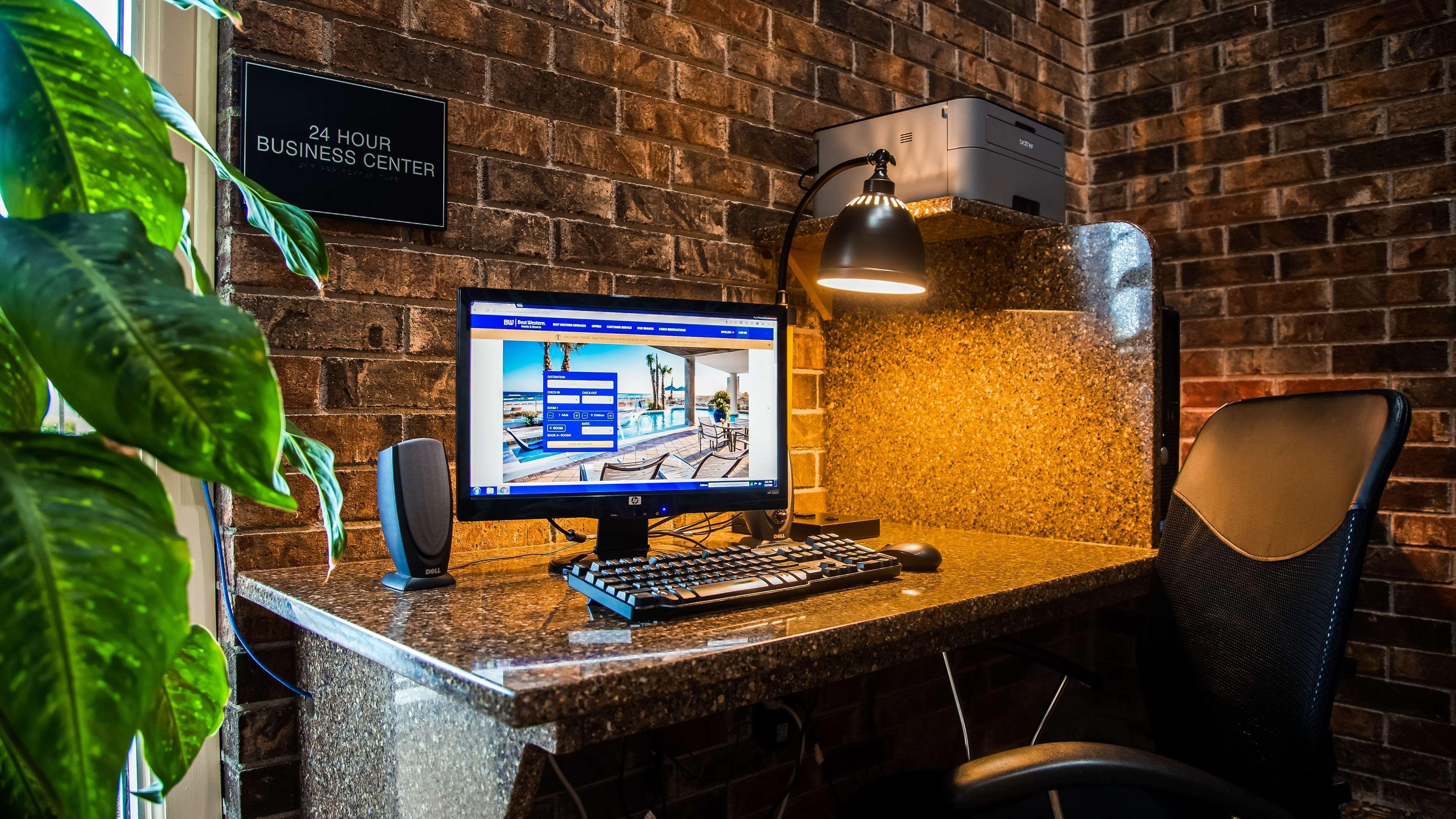 Best Western Sherwood Inn Clarksville Buitenkant foto